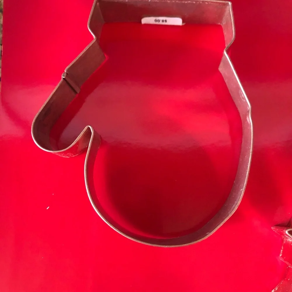 Williams Sonoma set of 4 copper cookie cutters